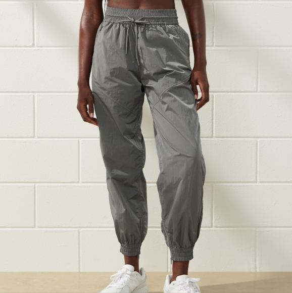 Abercrombie YPB athletic windbreaker joggers - Picture 5 of 9